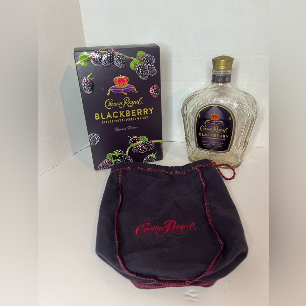 Crown Royal Whiskey BlackBerry Bag, Bottle And Box  Limited Edition